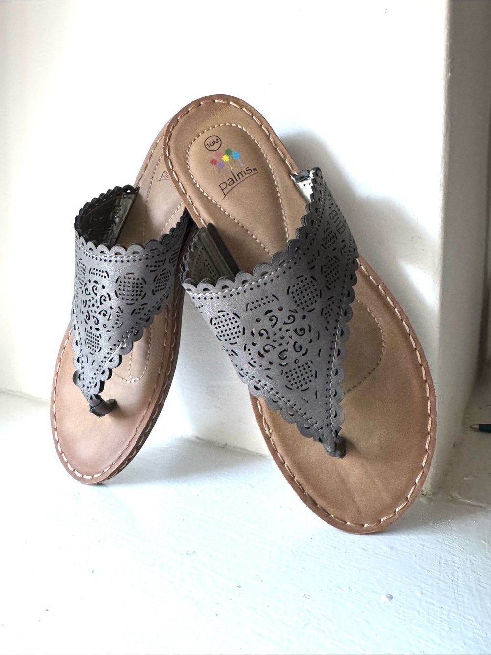 Palms Women's Gray Laser-Cut Toe-Post Sandals